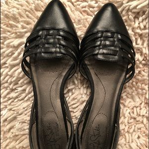 Life stride black flats